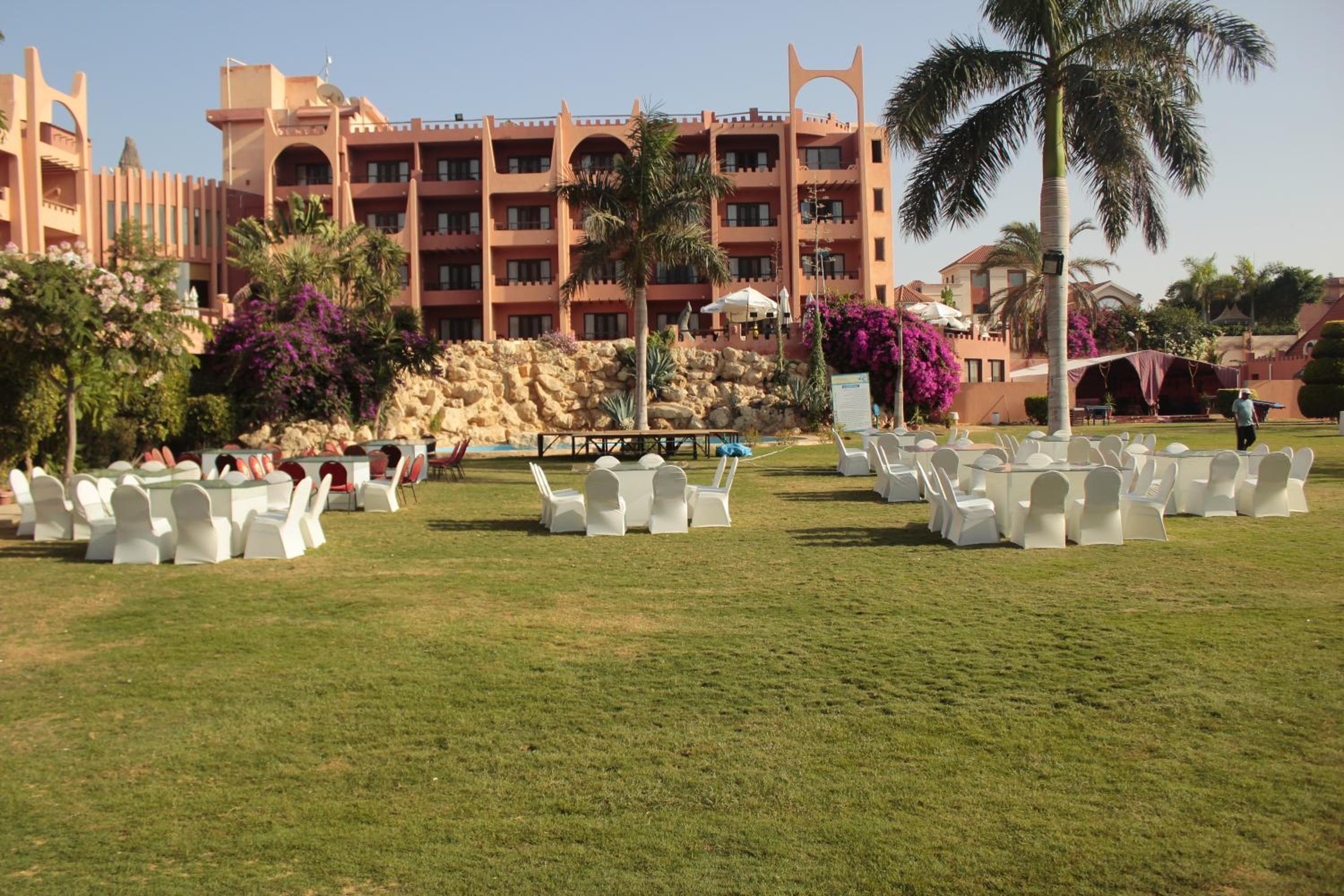 Africana Hotel & Spa