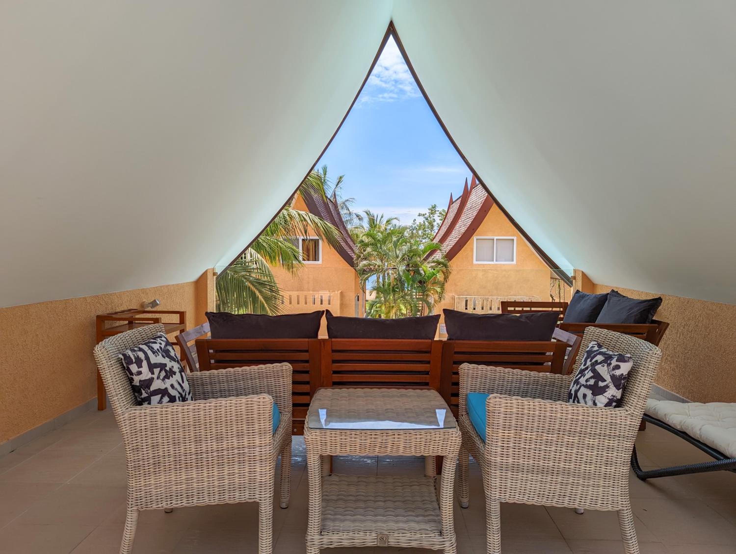 Blue Sky Pool Villa - by KohChangVillas view 2