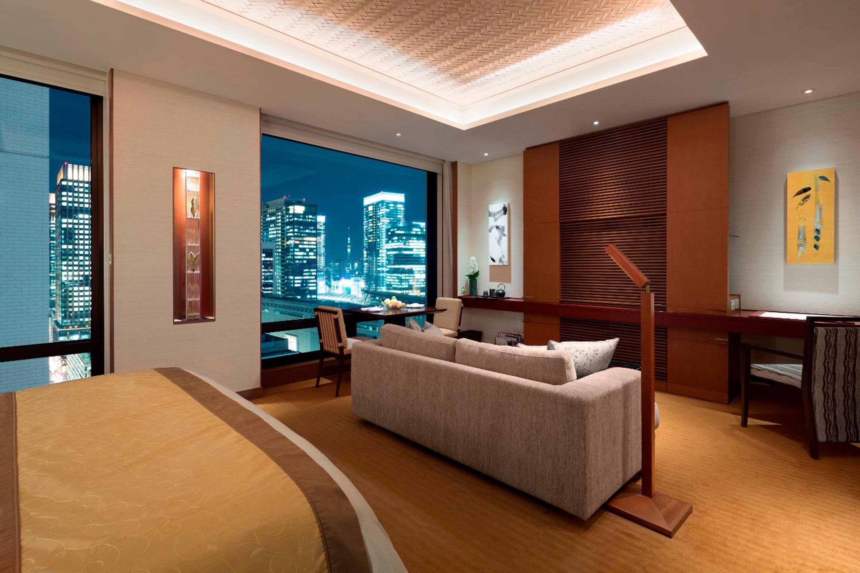 The Peninsula Tokyo 7