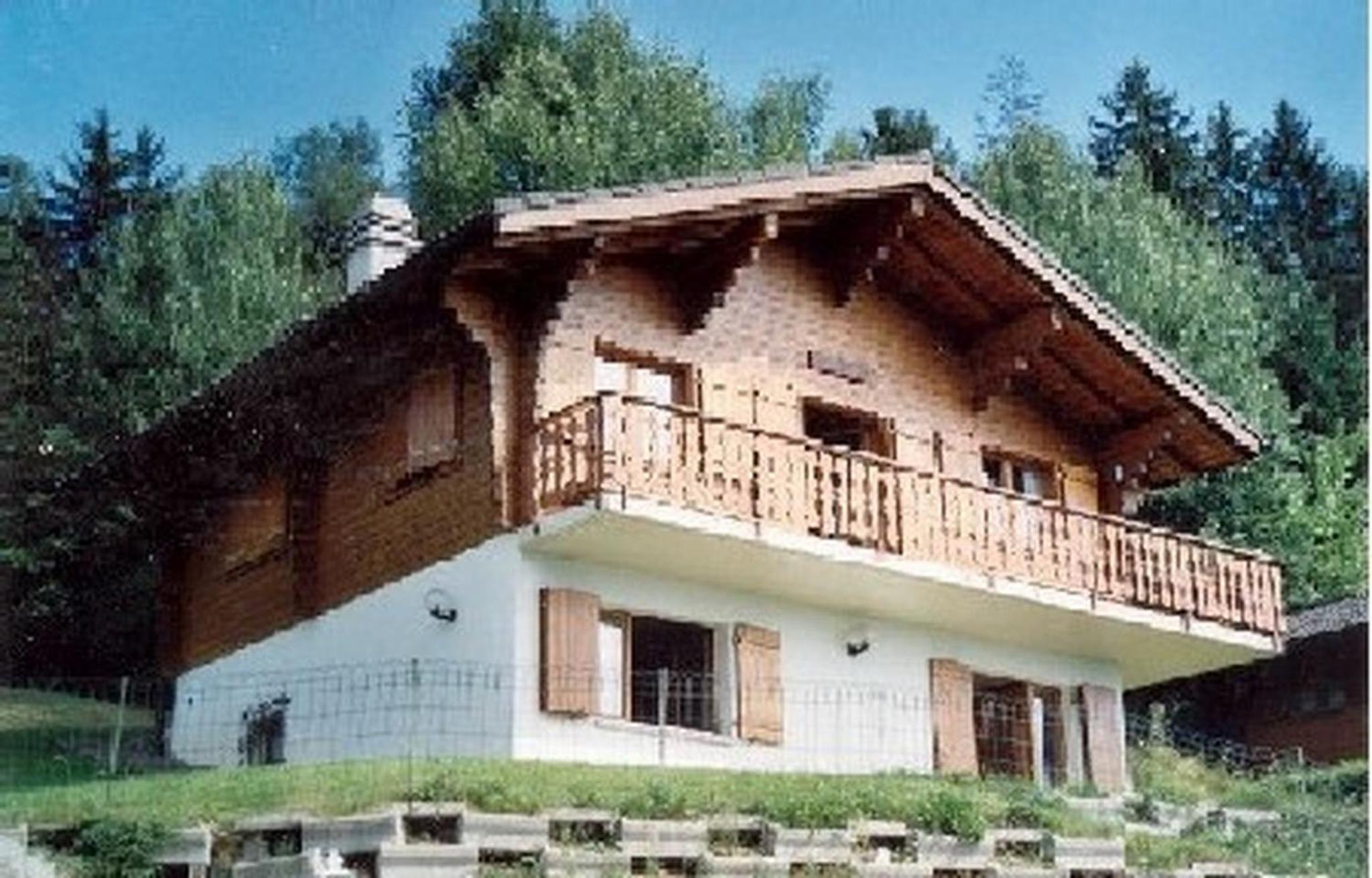 Photo 12