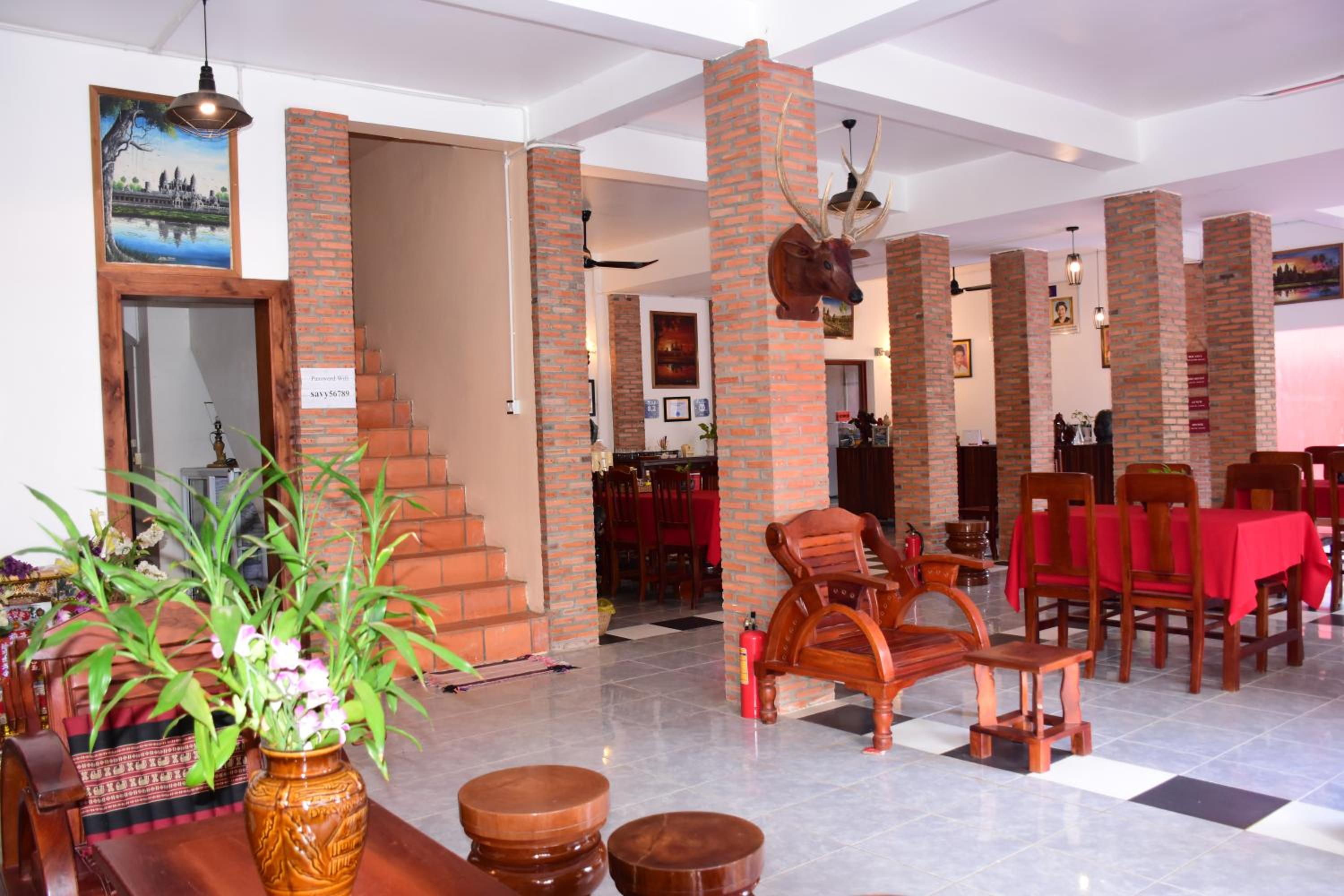 Bou Savy Guesthouse