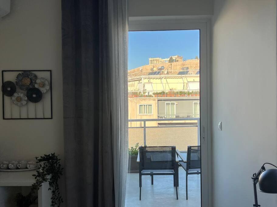HighEnd 5BDR NewApt w/Breathtaking Acropolis View