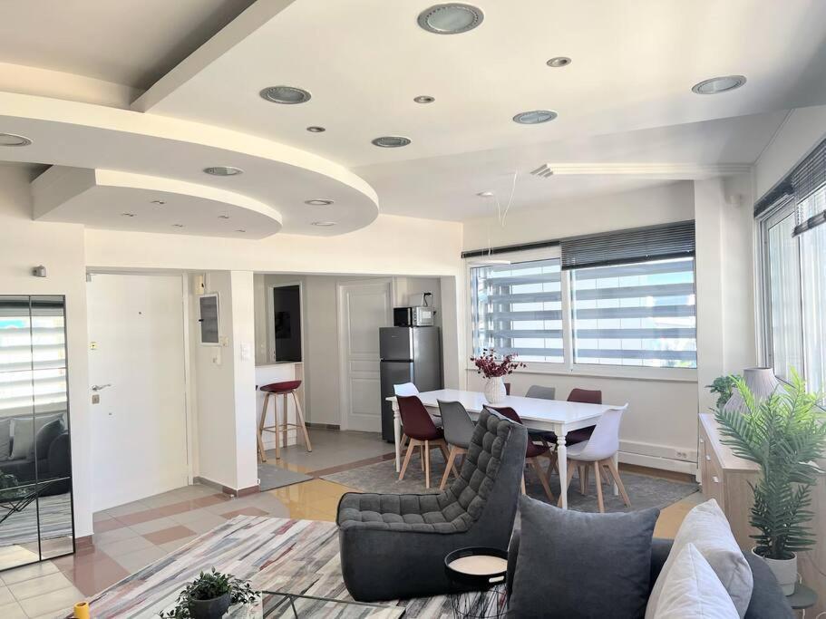 HighEnd 5BDR NewApt w/Breathtaking Acropolis View