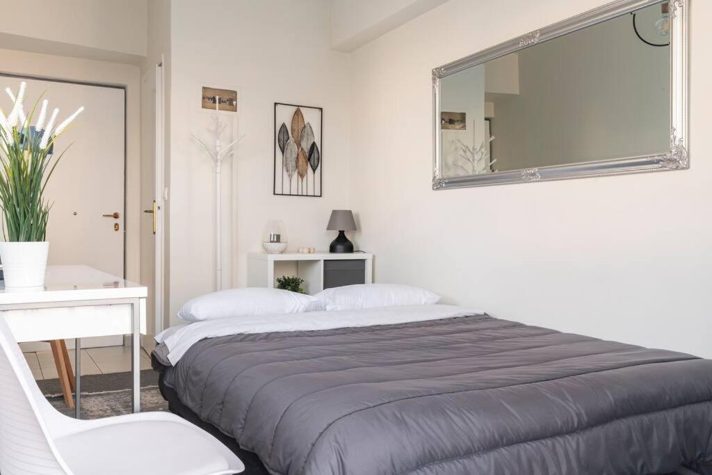 HighEnd 5BDR NewApt w/Breathtaking Acropolis View
