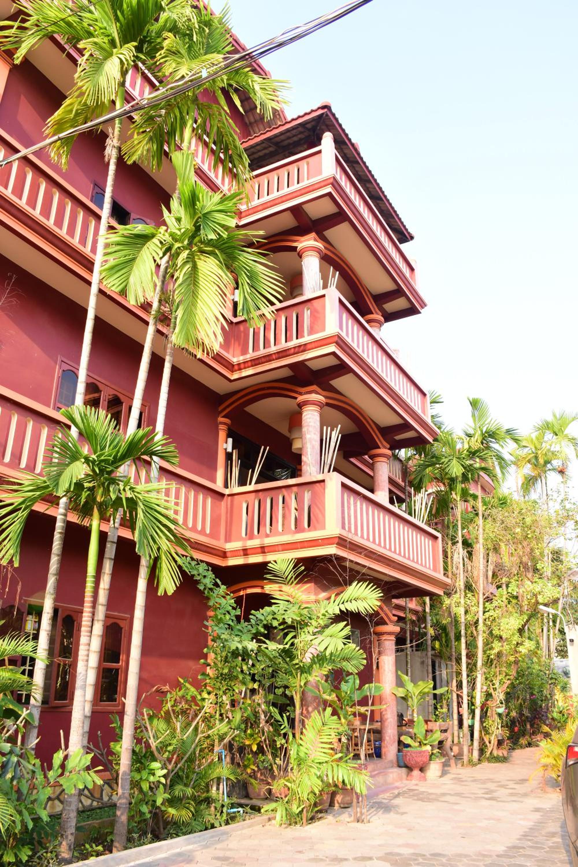 Bou Savy Guesthouse — photo 46
