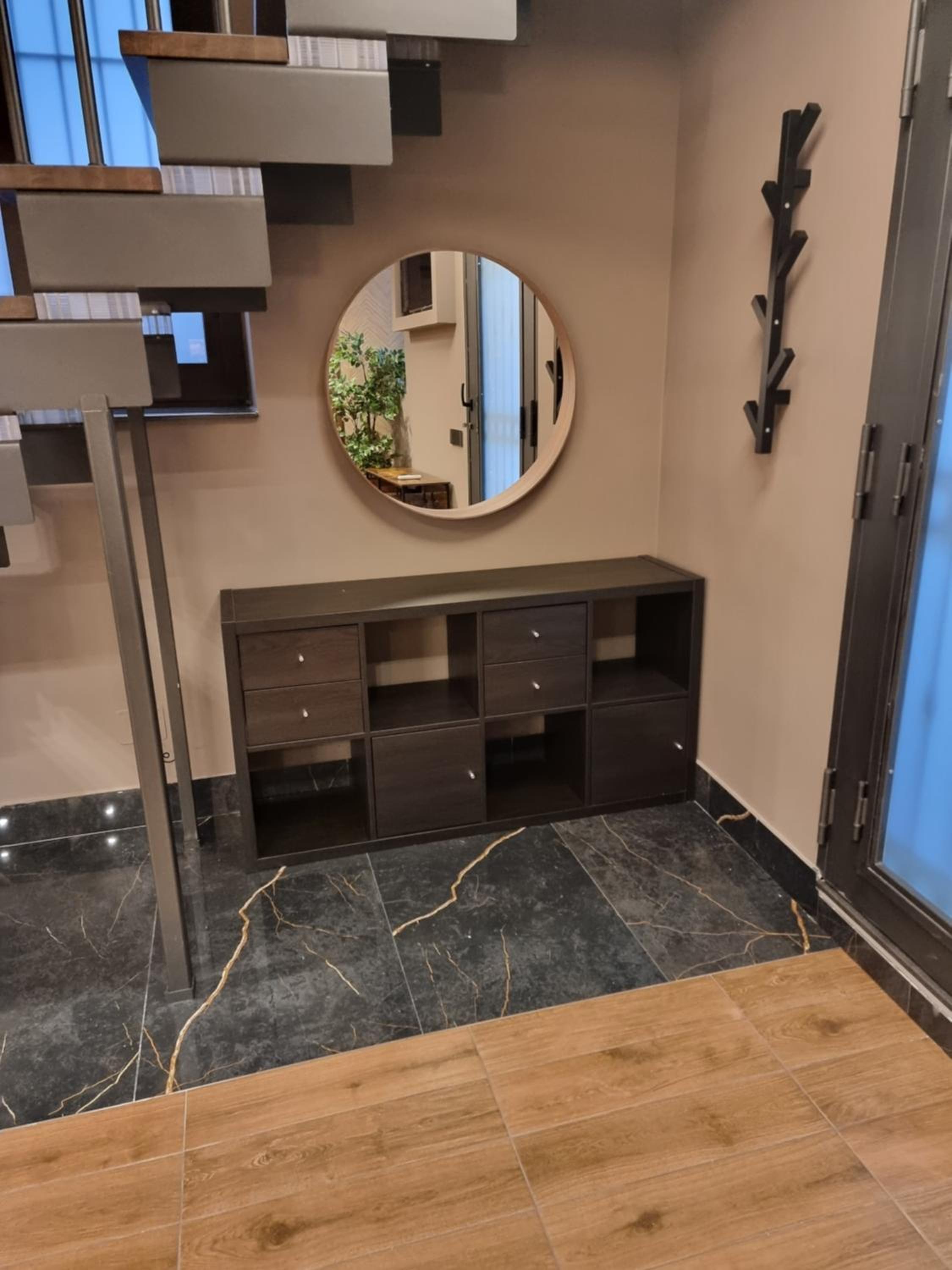 Rebecca House suites