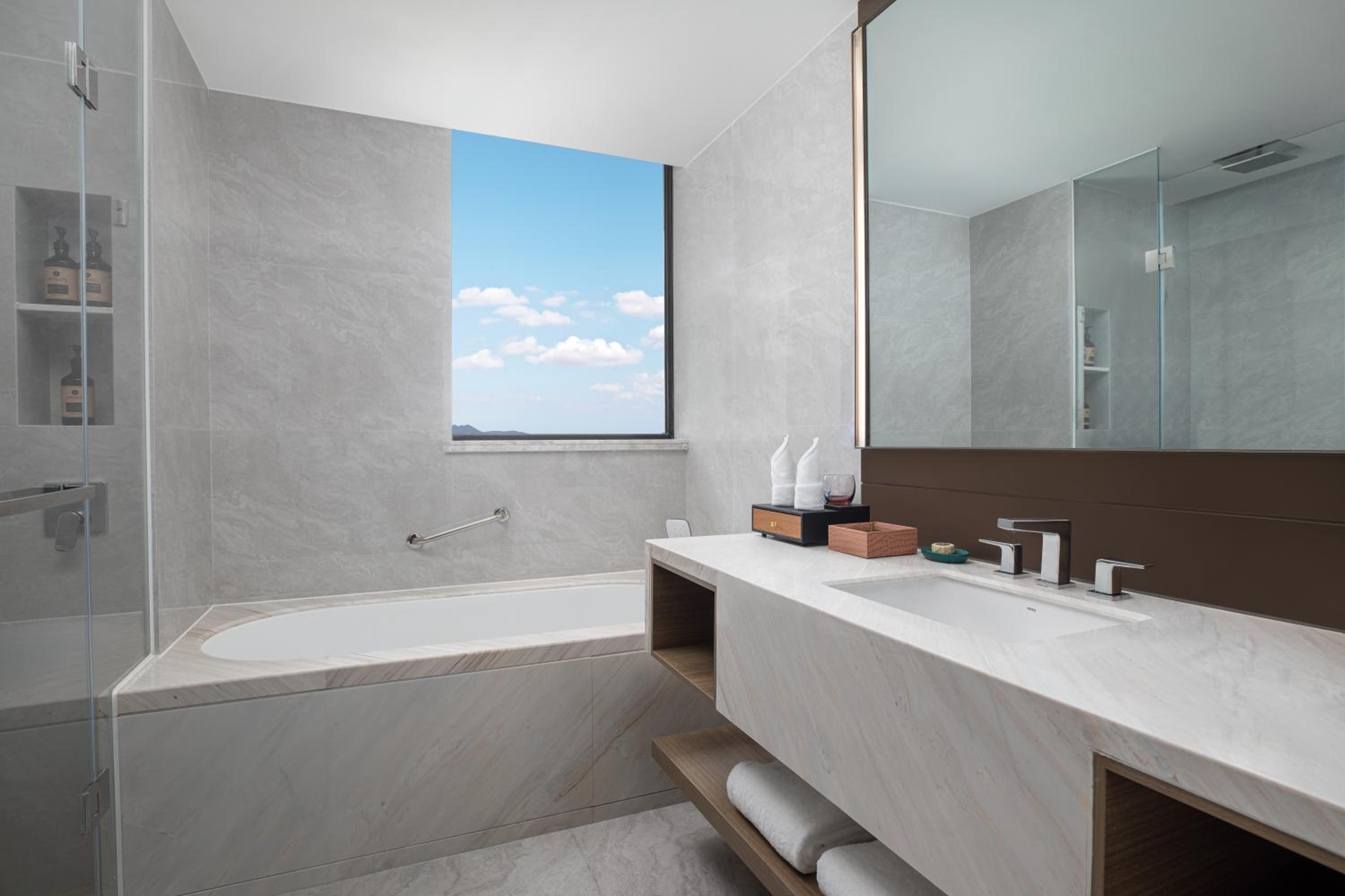 Ascott Dadonghai Bay Sanya