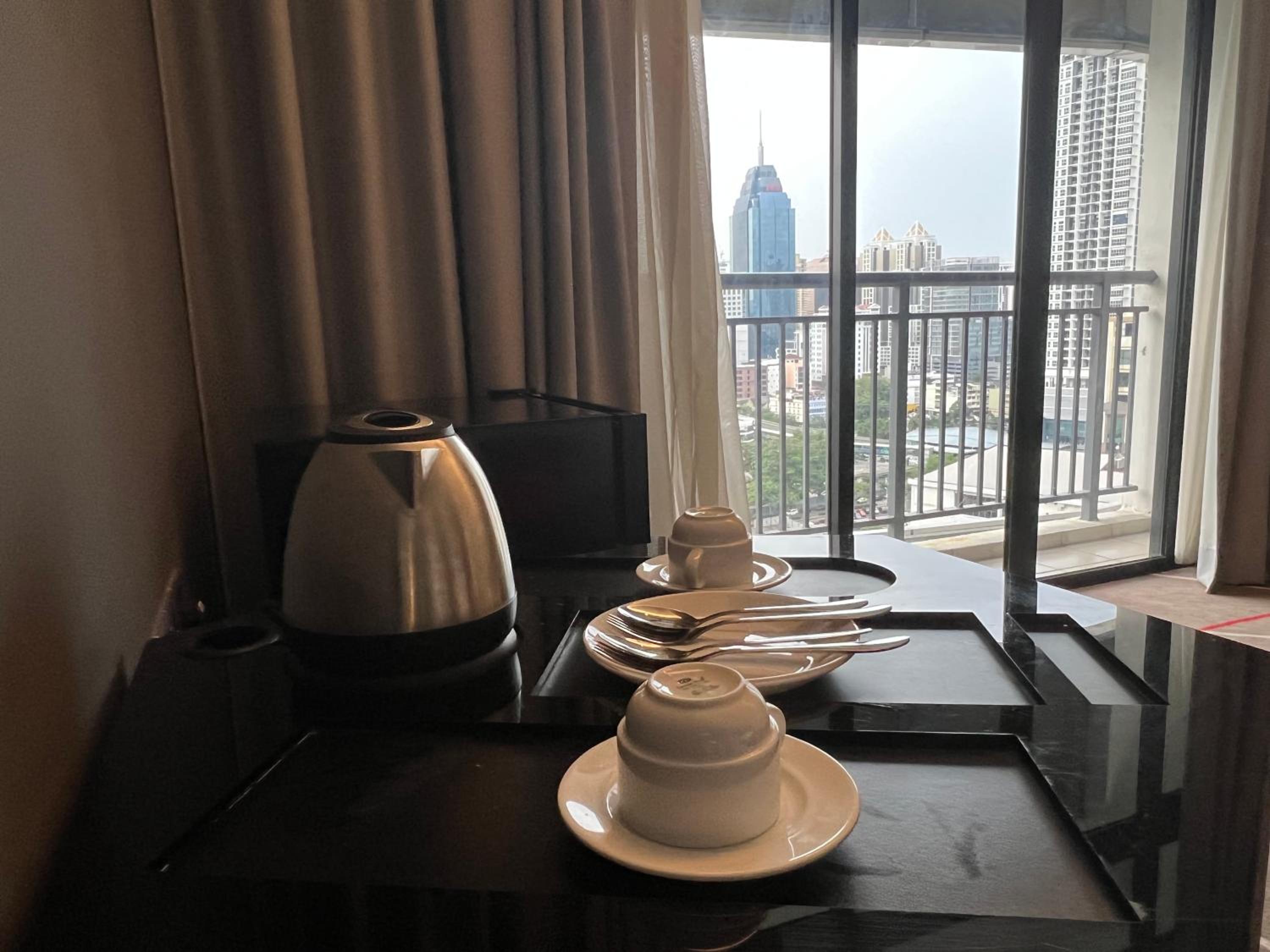 ComfyHomes M101 Dang Wangi Pool KLCC View