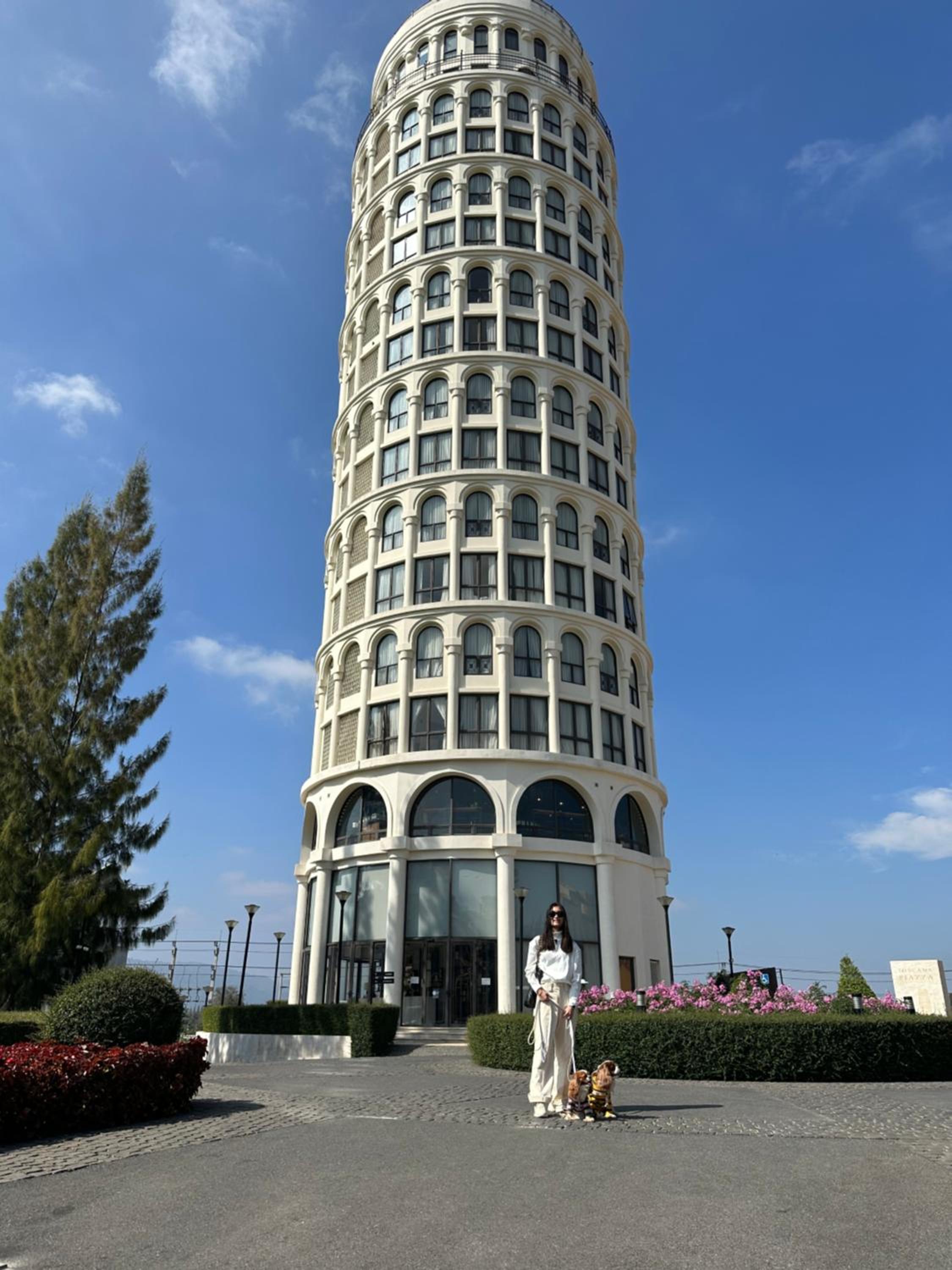 Damnoen Care Resort