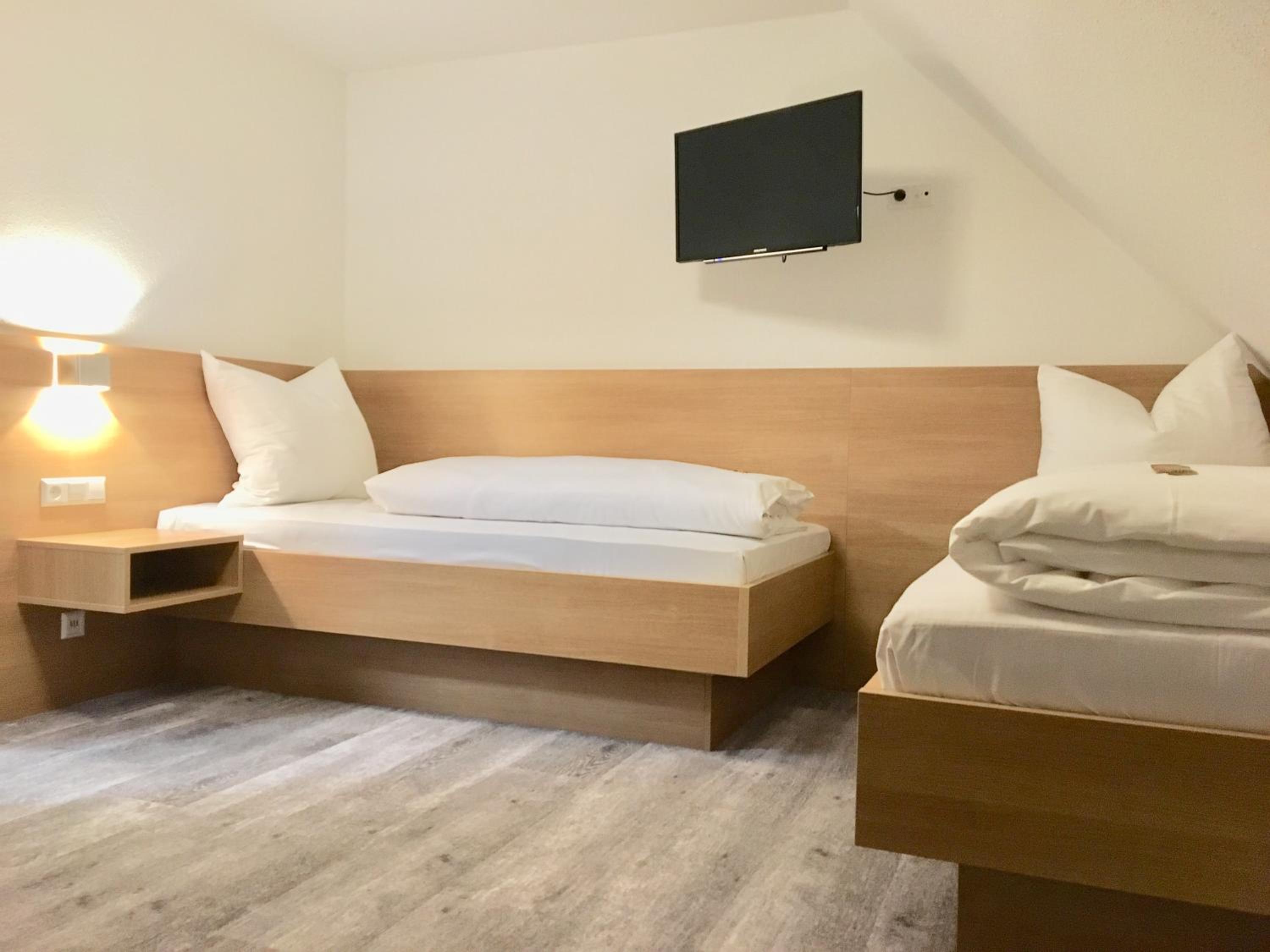 Hotel Engel - Property Image 1