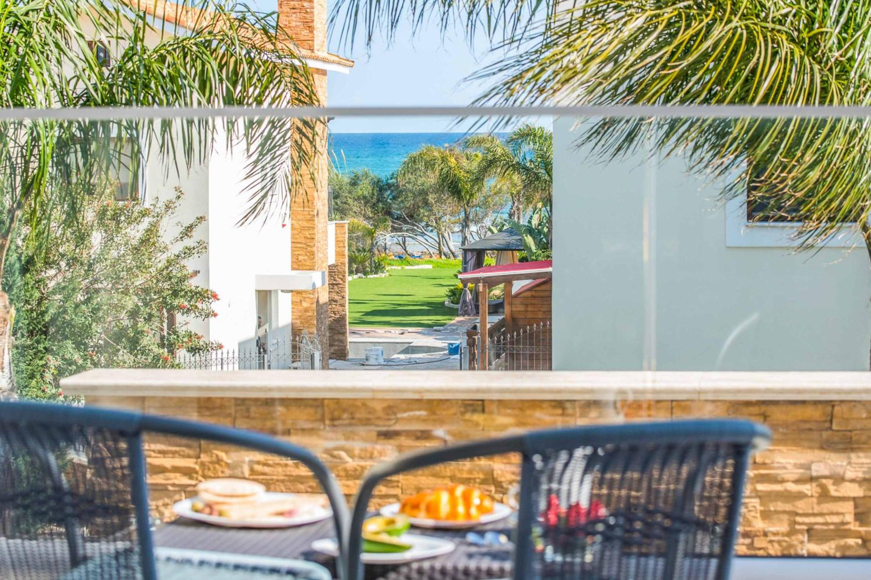 Ionion seaside villa