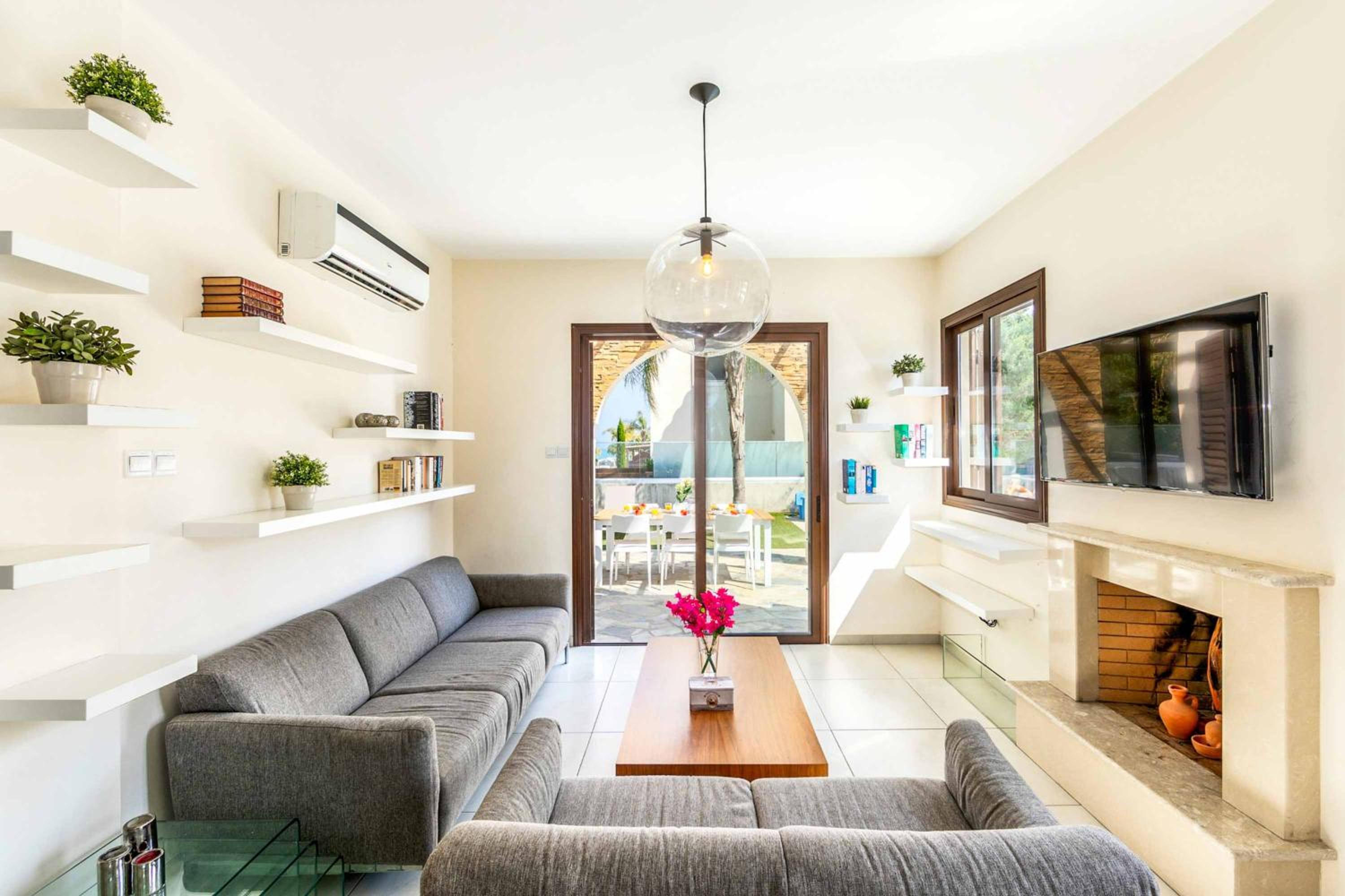 Ionion seaside villa