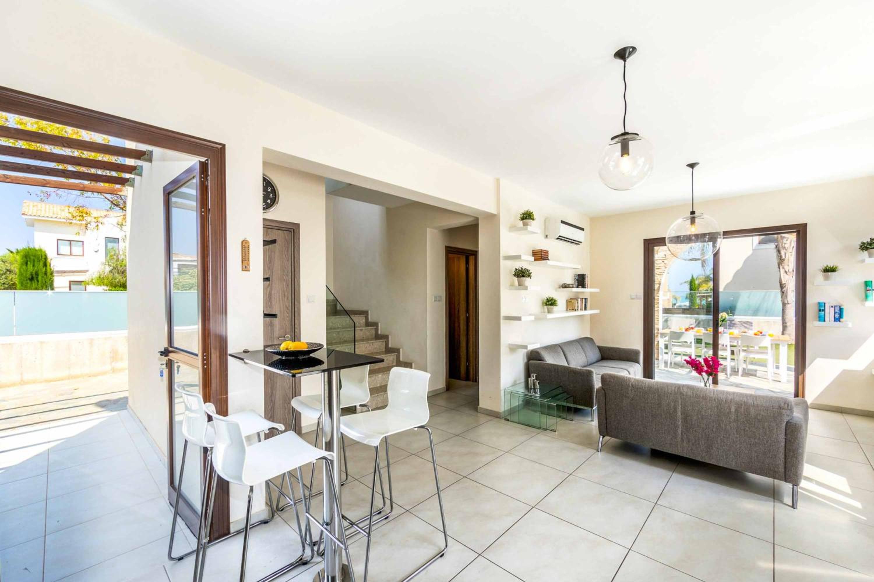 Ionion seaside villa