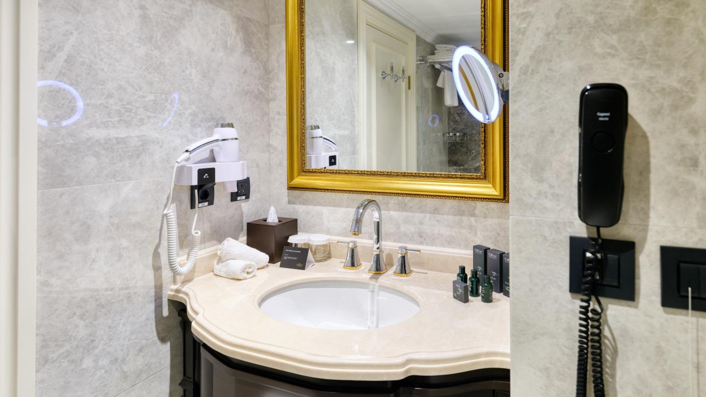 Dekalb Otel - Image 77