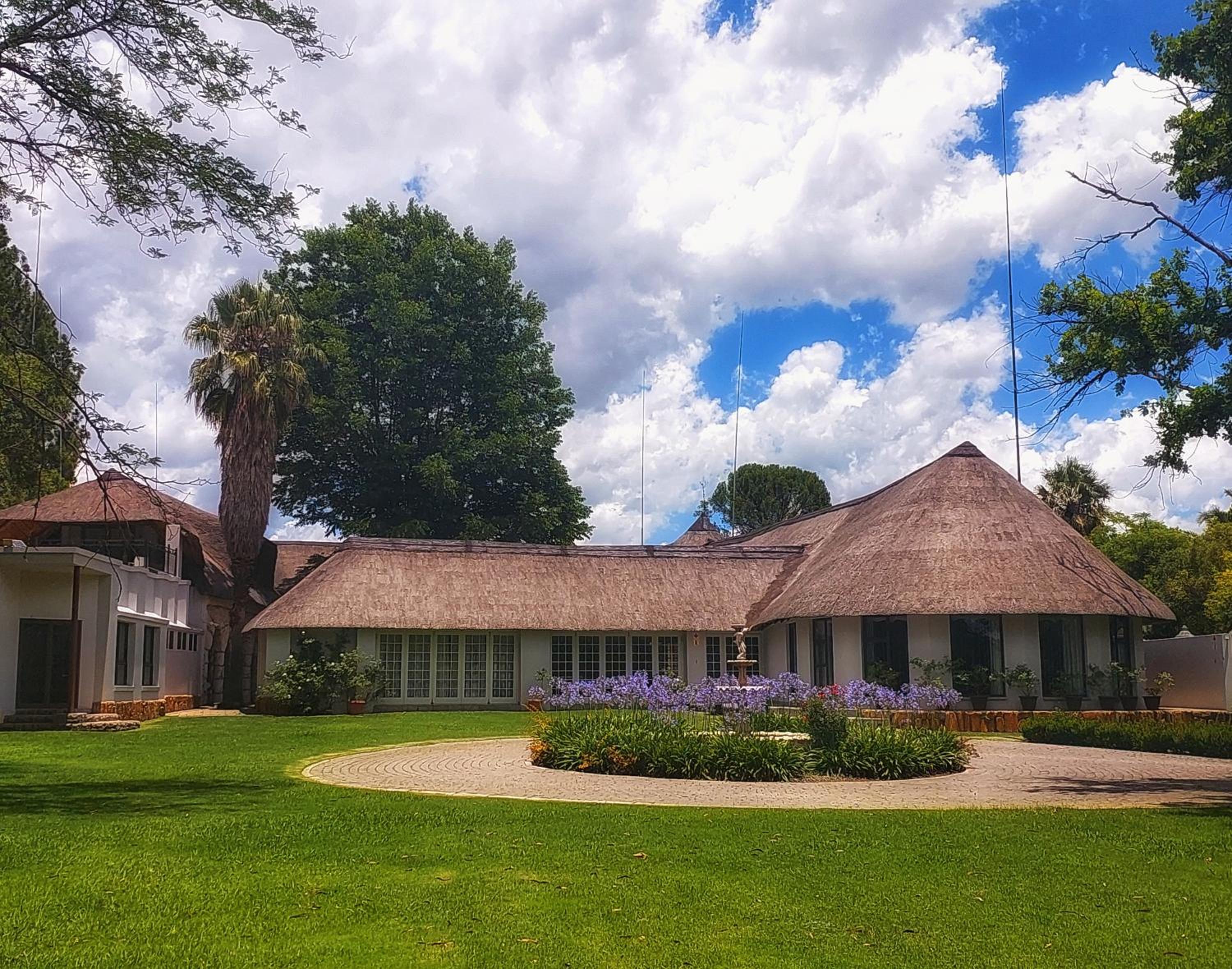 Clivia Lodge view 3