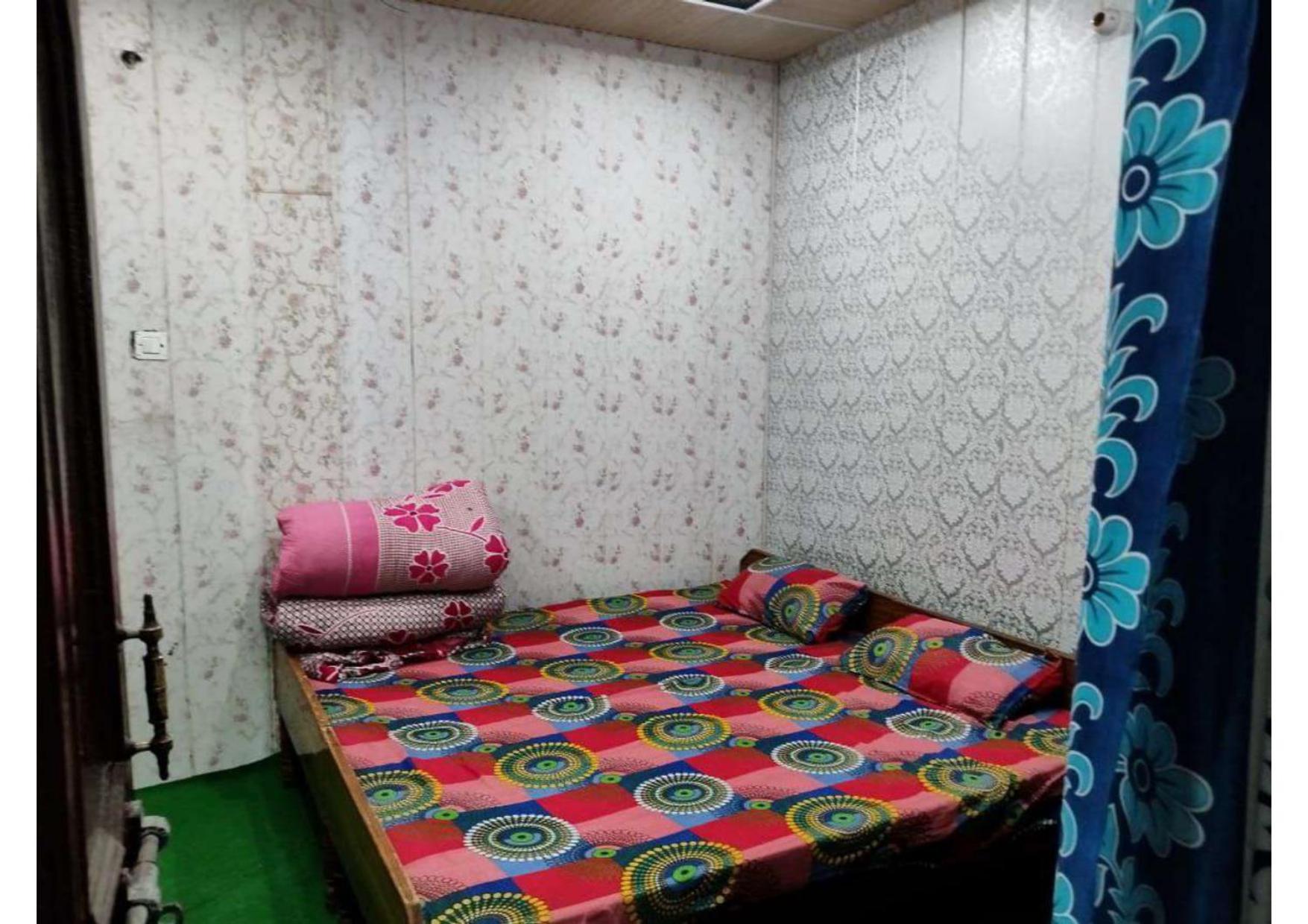 Hotel Prakriti