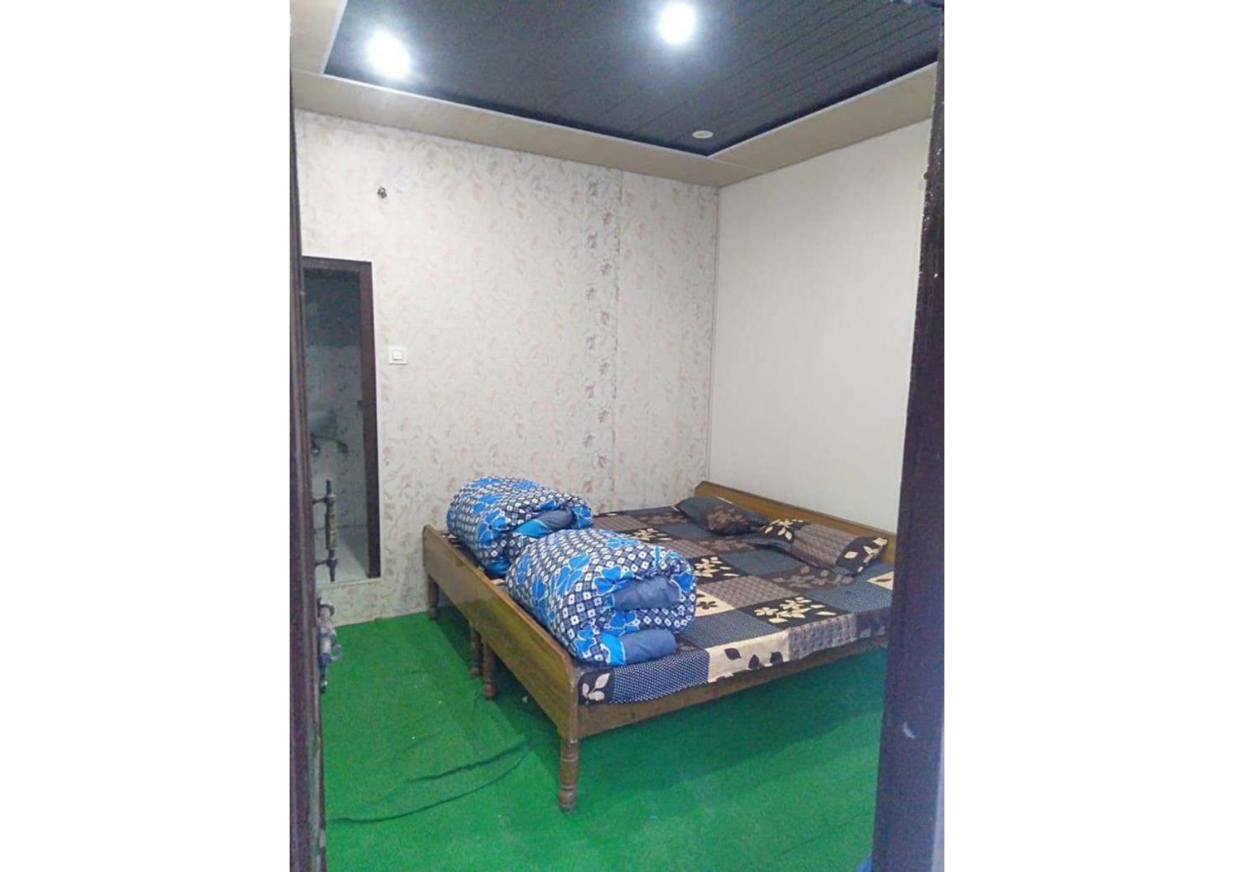 Hotel Prakriti