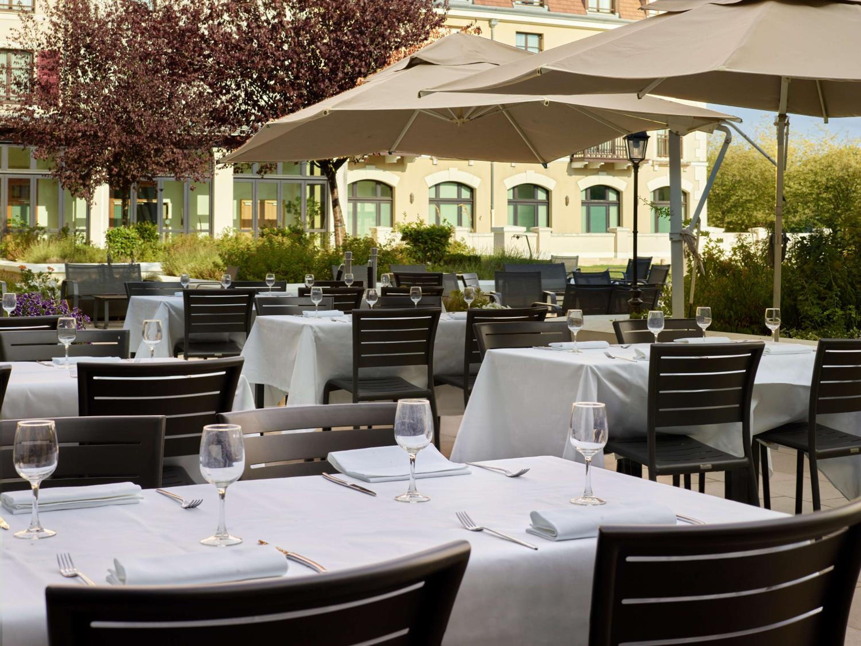 Magny-le-Hongre Vacations - Radisson Blu Hotel Paris, Marne-la-Vallee - Property Image 3