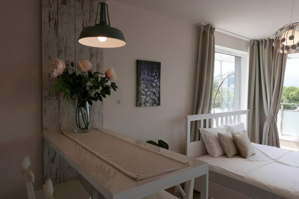 Charmful new flat with Hill view
