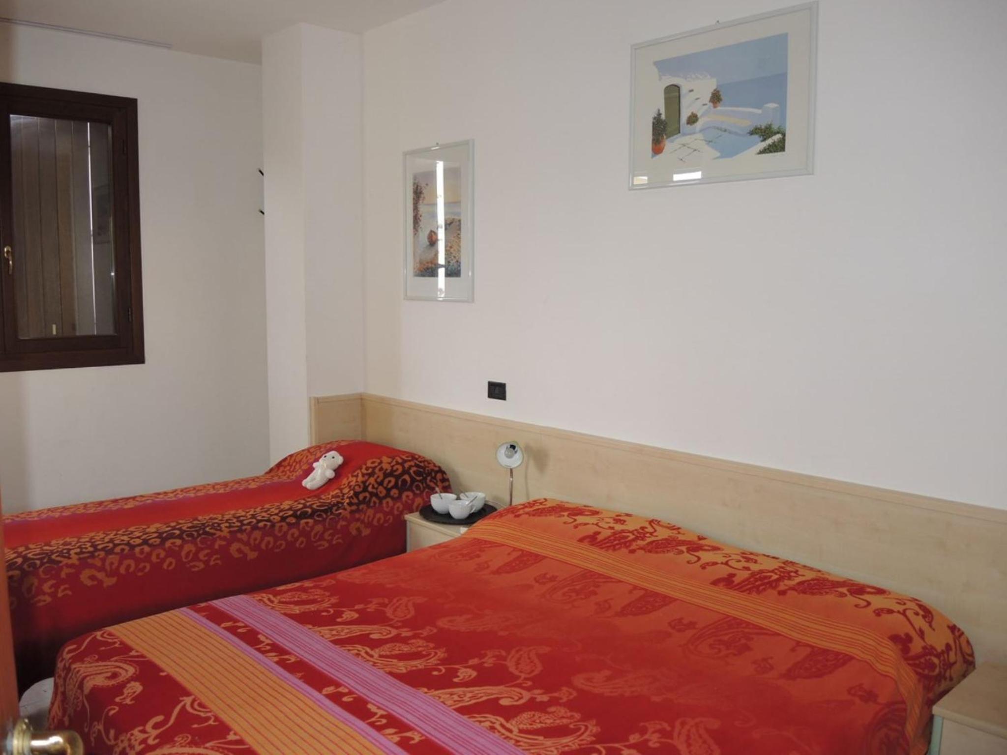 Apartment with garden in residence with pool photo 5