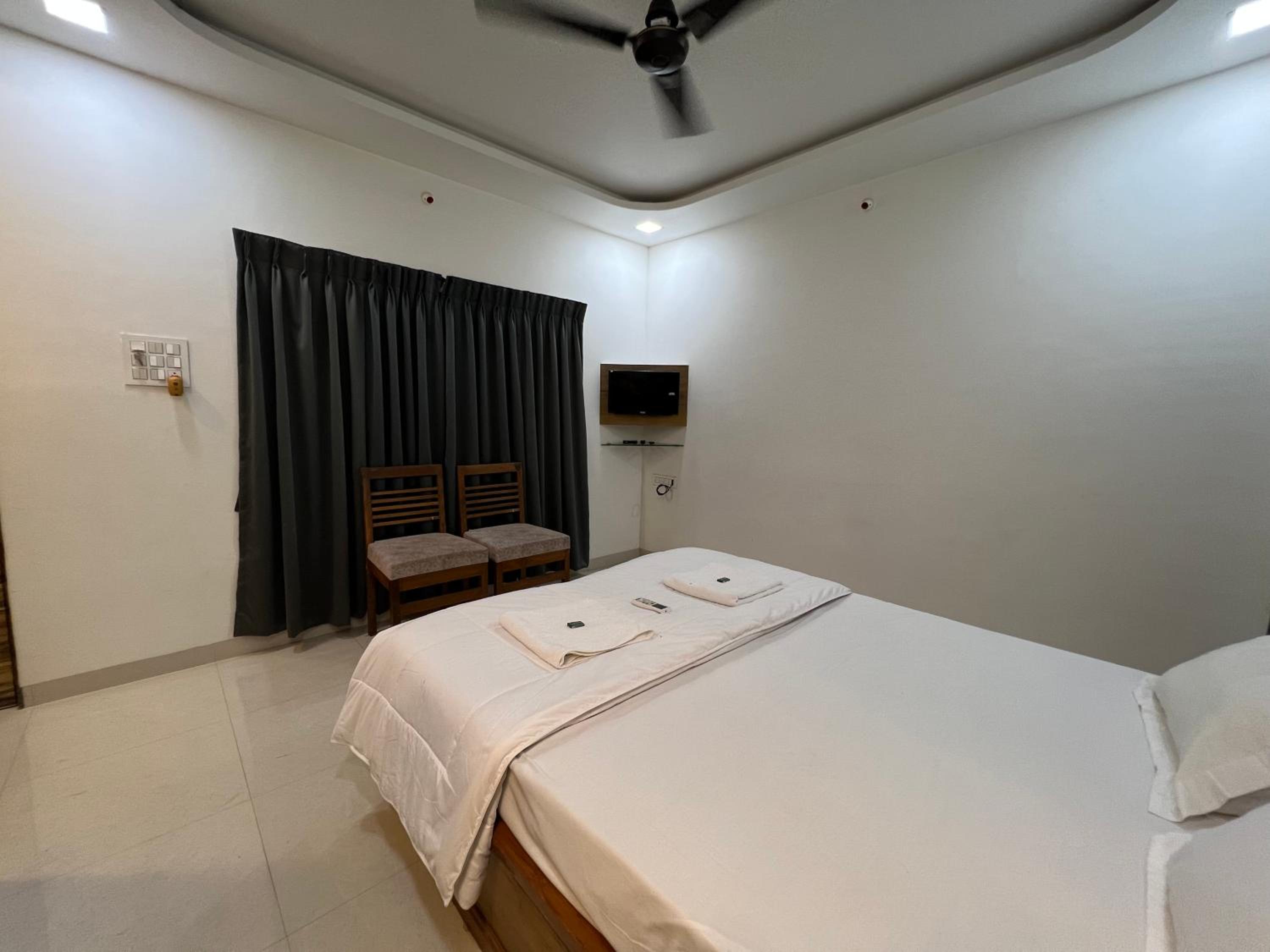 iIRA Stays-Sea Coast Farm view 2