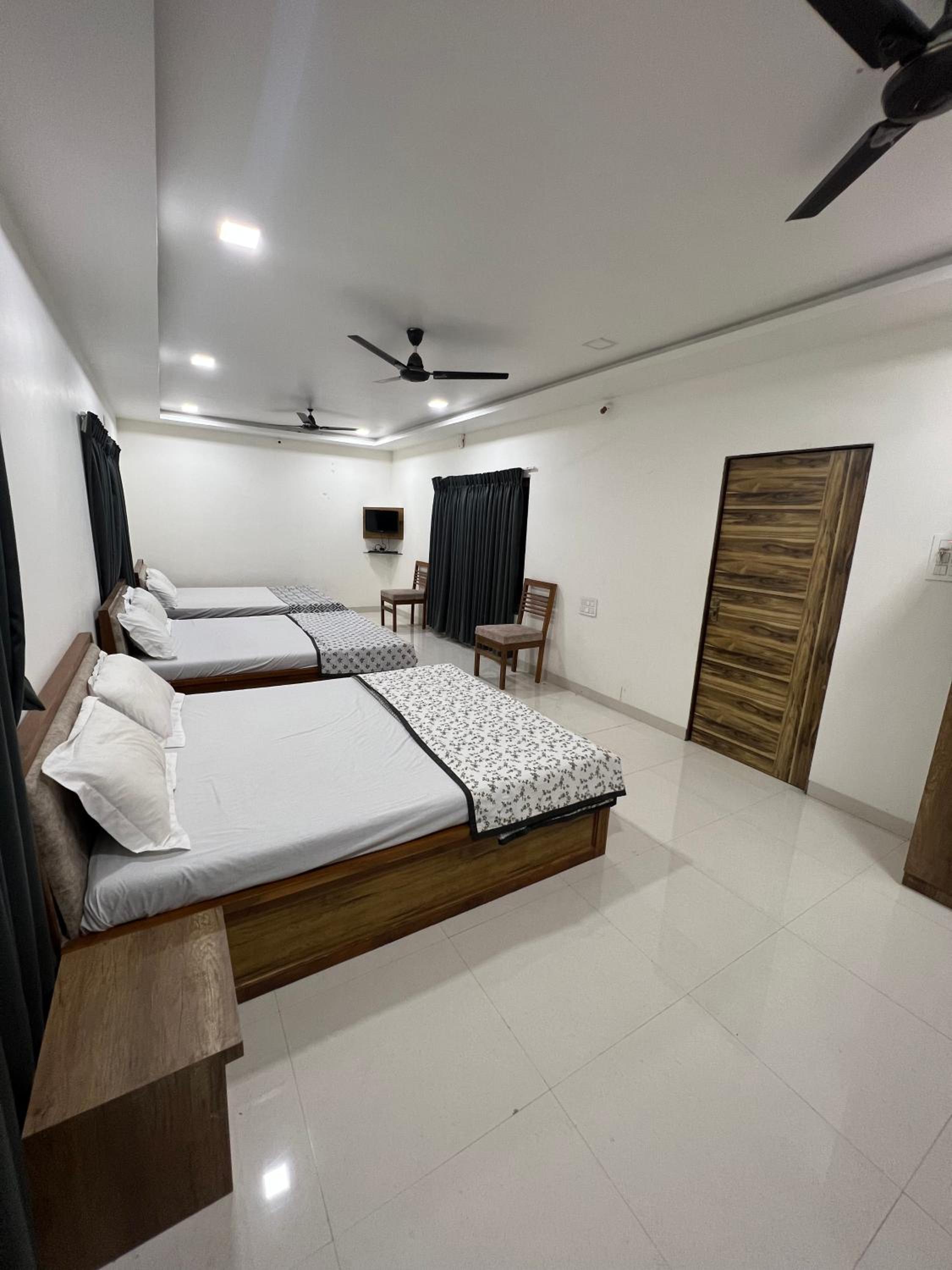 iIRA Stays-Sea Coast Farm view 3