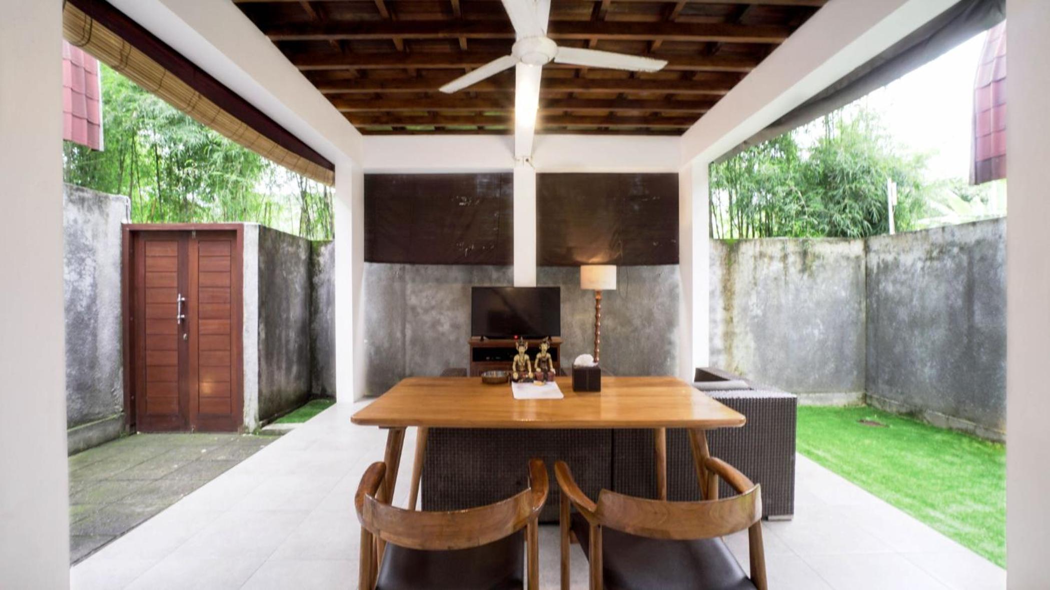 The Lumbung Wood Villa