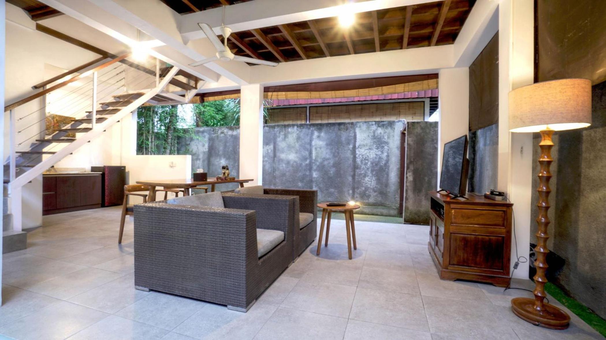 The Lumbung Wood Villa