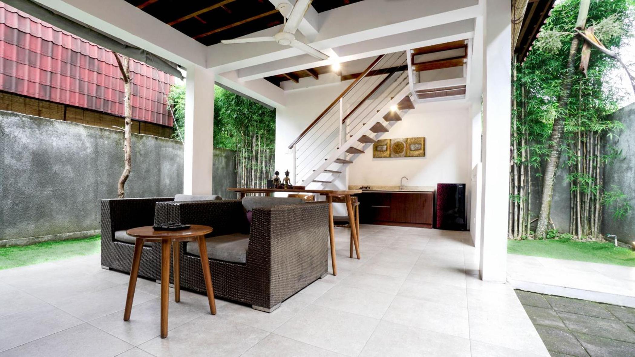 The Lumbung Wood Villa