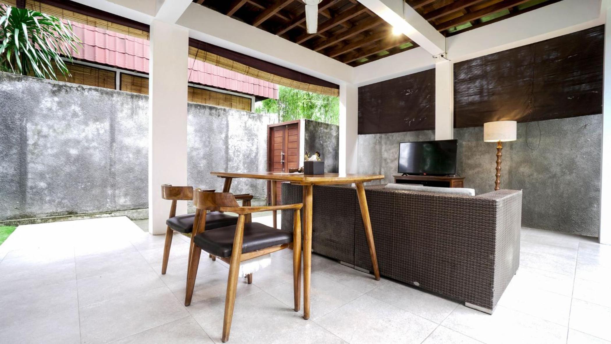 The Lumbung Wood Villa
