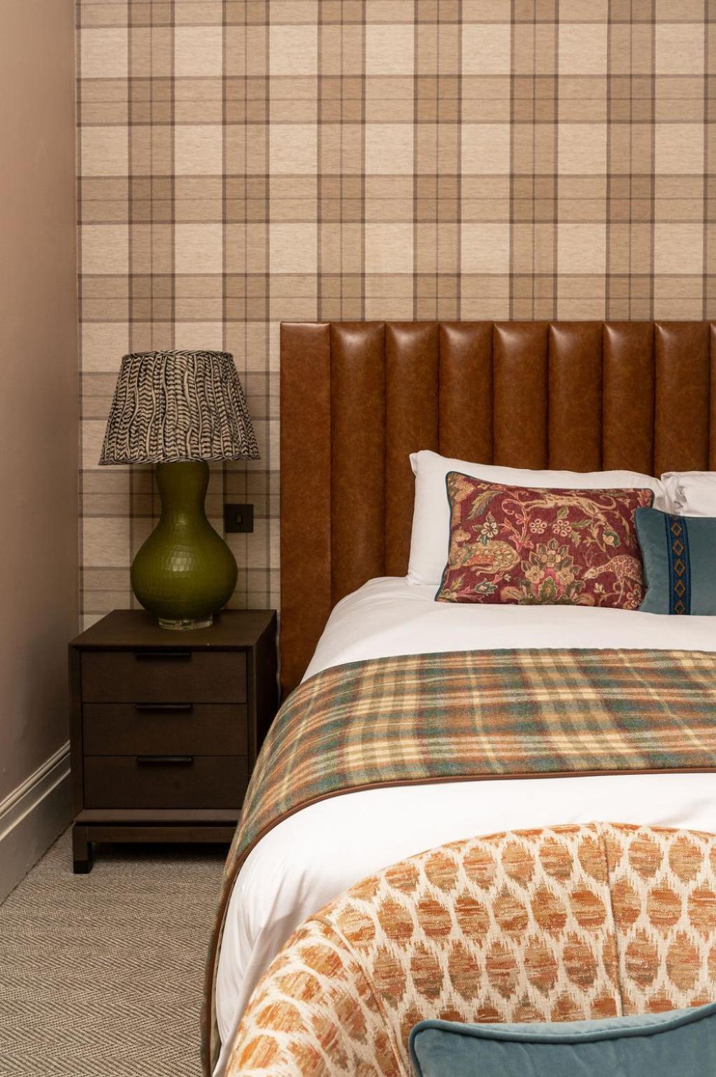 Tophams Hotel 46