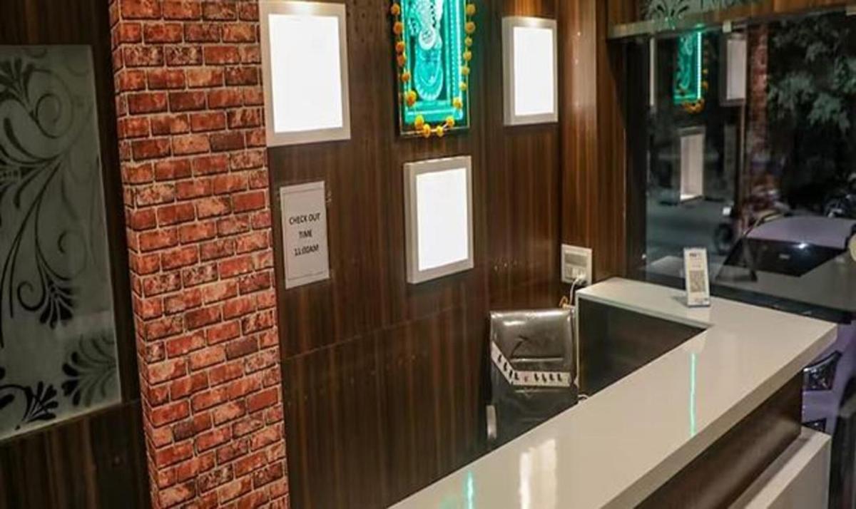 hotel reception