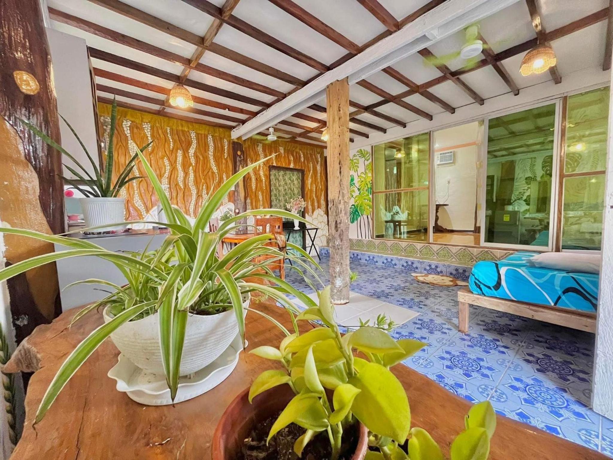 Precious Homestay-Family Room view 5
