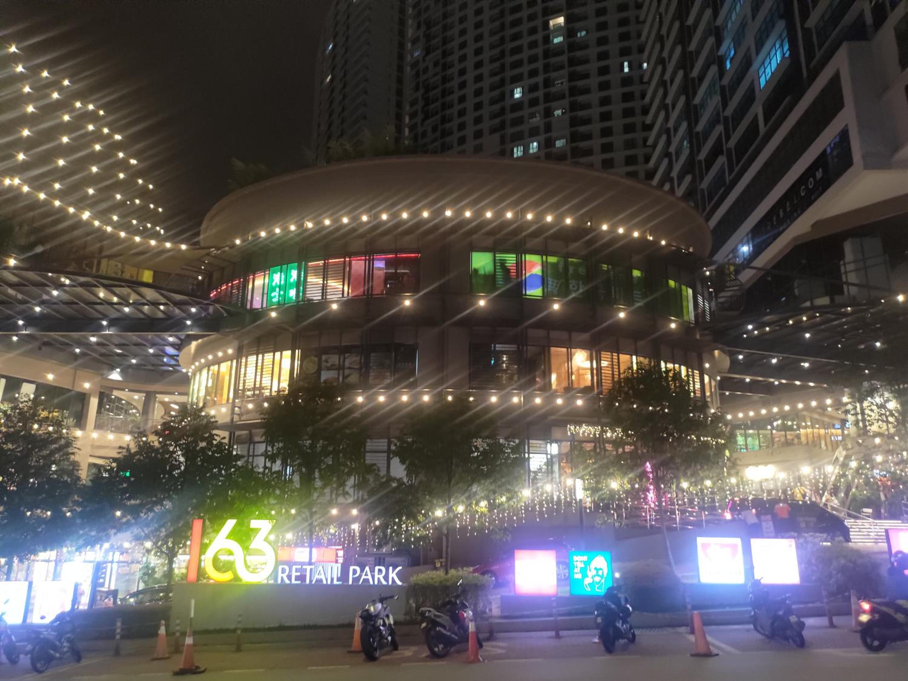 Mont Kiara Luxury 1Bedroom Arcoris SOHO Netflix 1-4 pax
