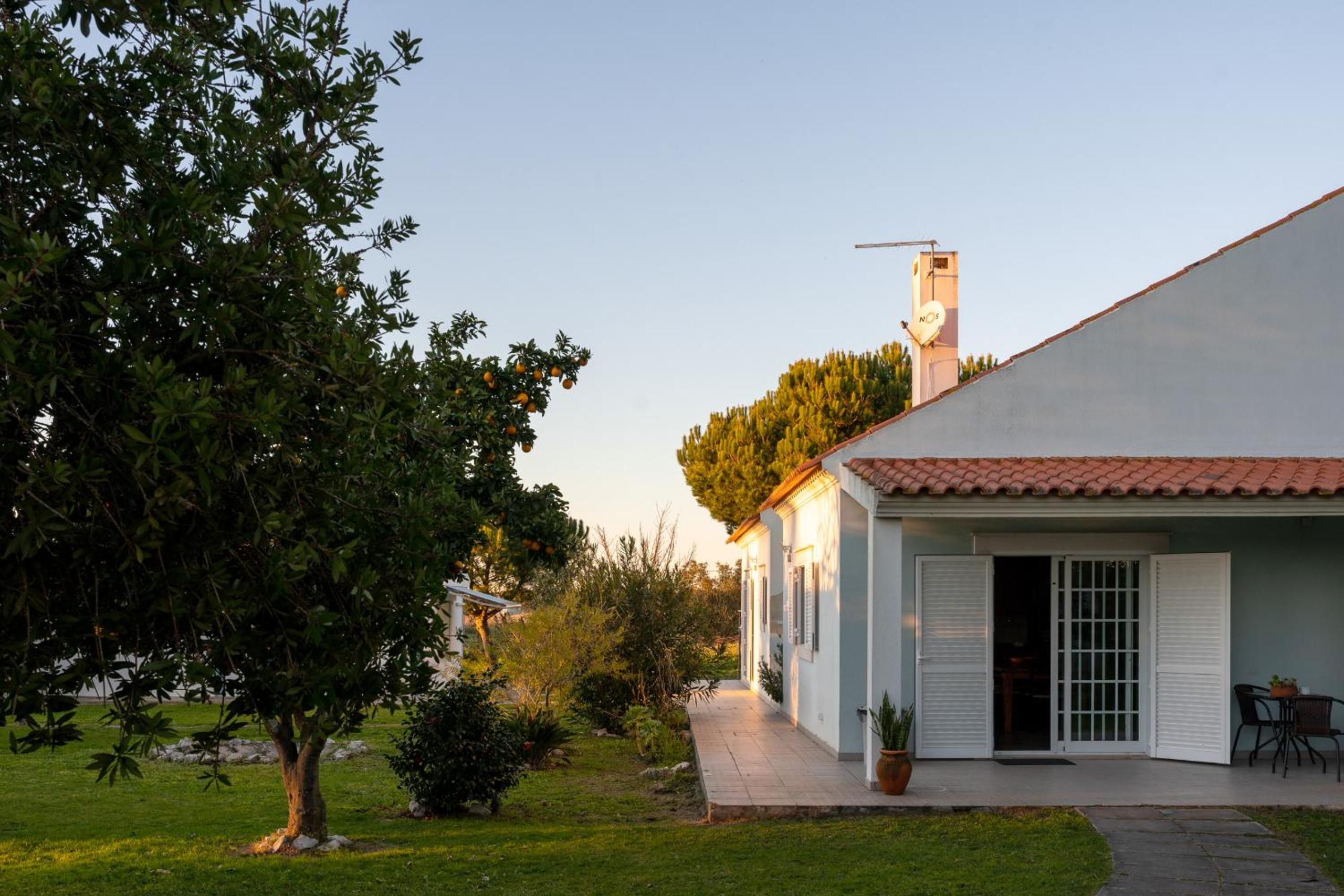 Na Quinta- alojamento rural com piscina de água salgada view 3