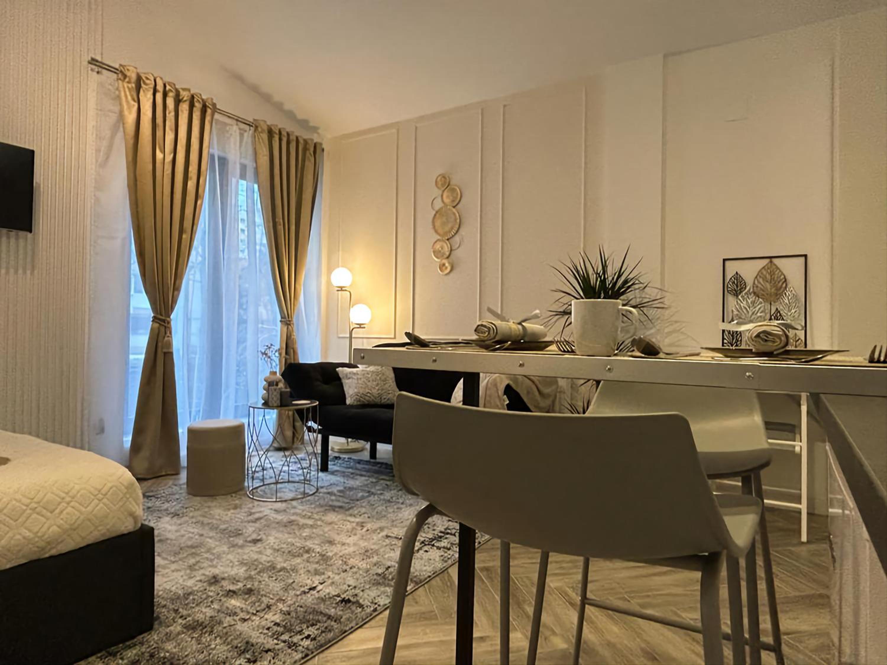 hotel room