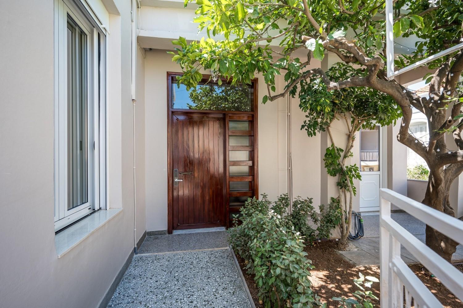 Sofias LemonTree Family House