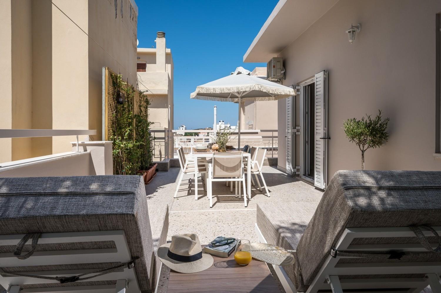 Sofias LemonTree Family House