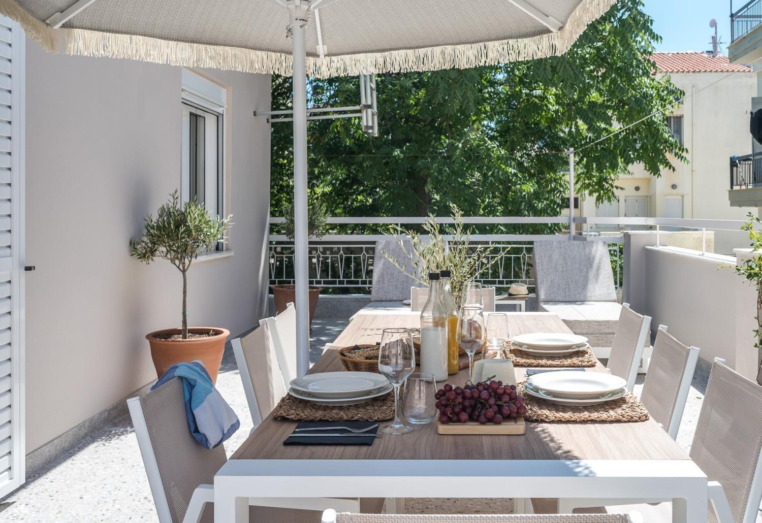 Sofias LemonTree Family House