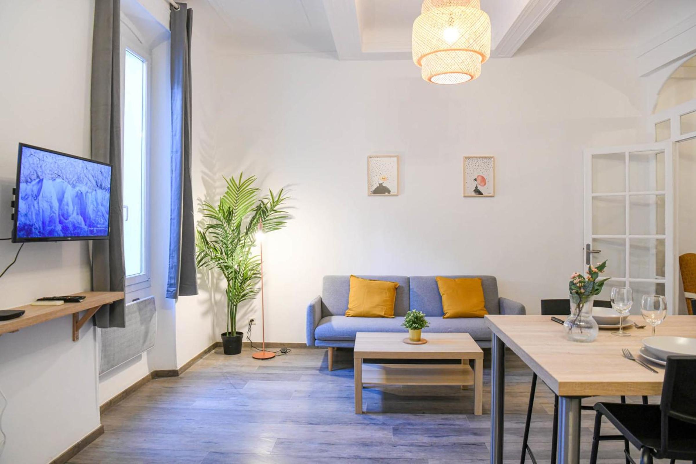 Vieux-Port Grand appartement 2 ch avec terrasse