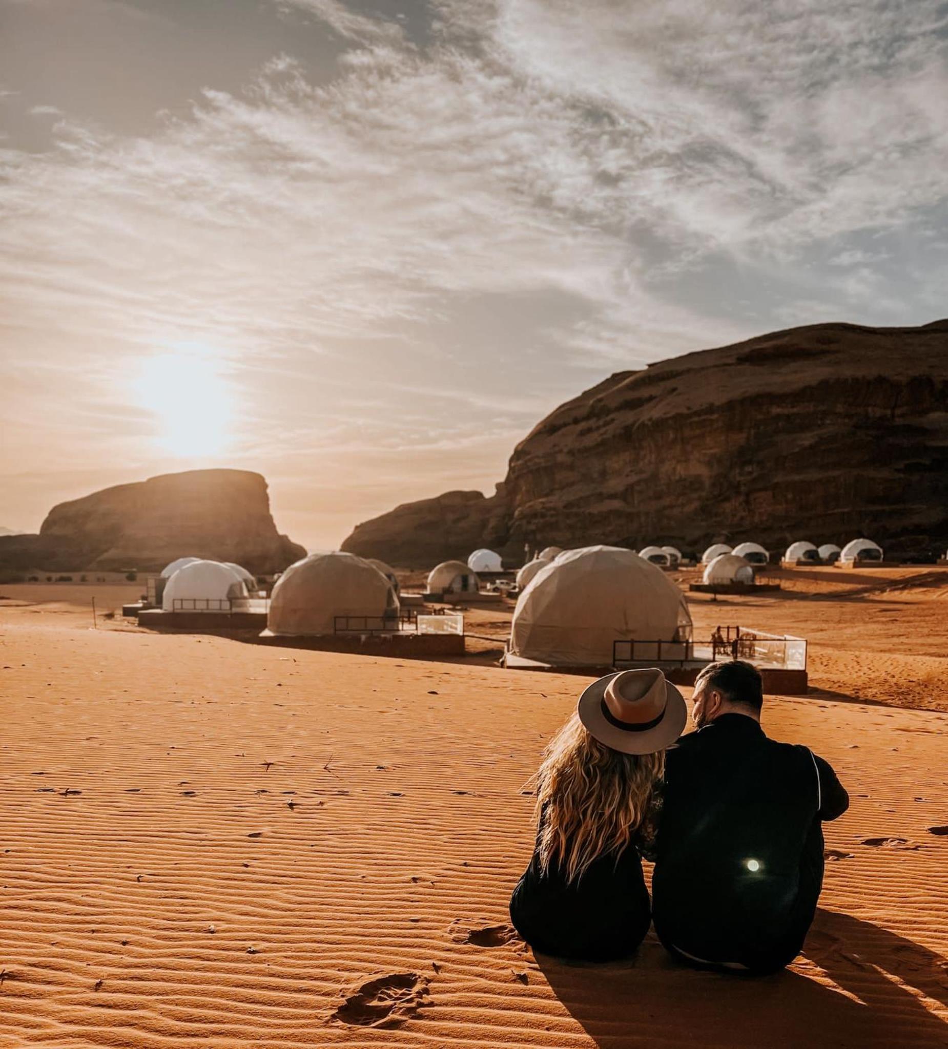 Orbit camp