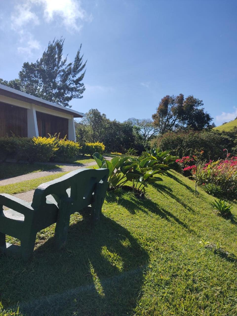 Belcruz family lodge