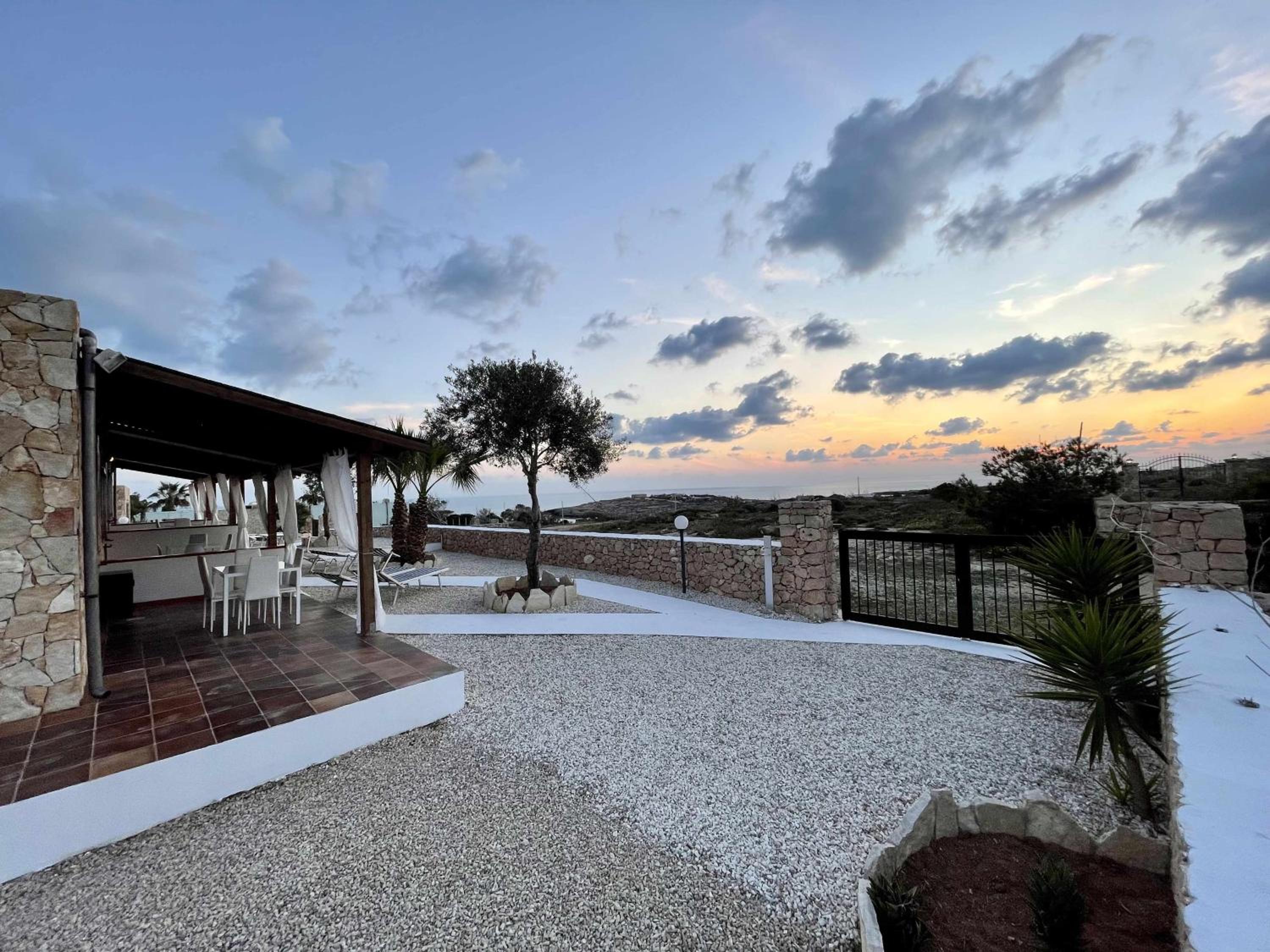 Dammusi cala croce photo 4