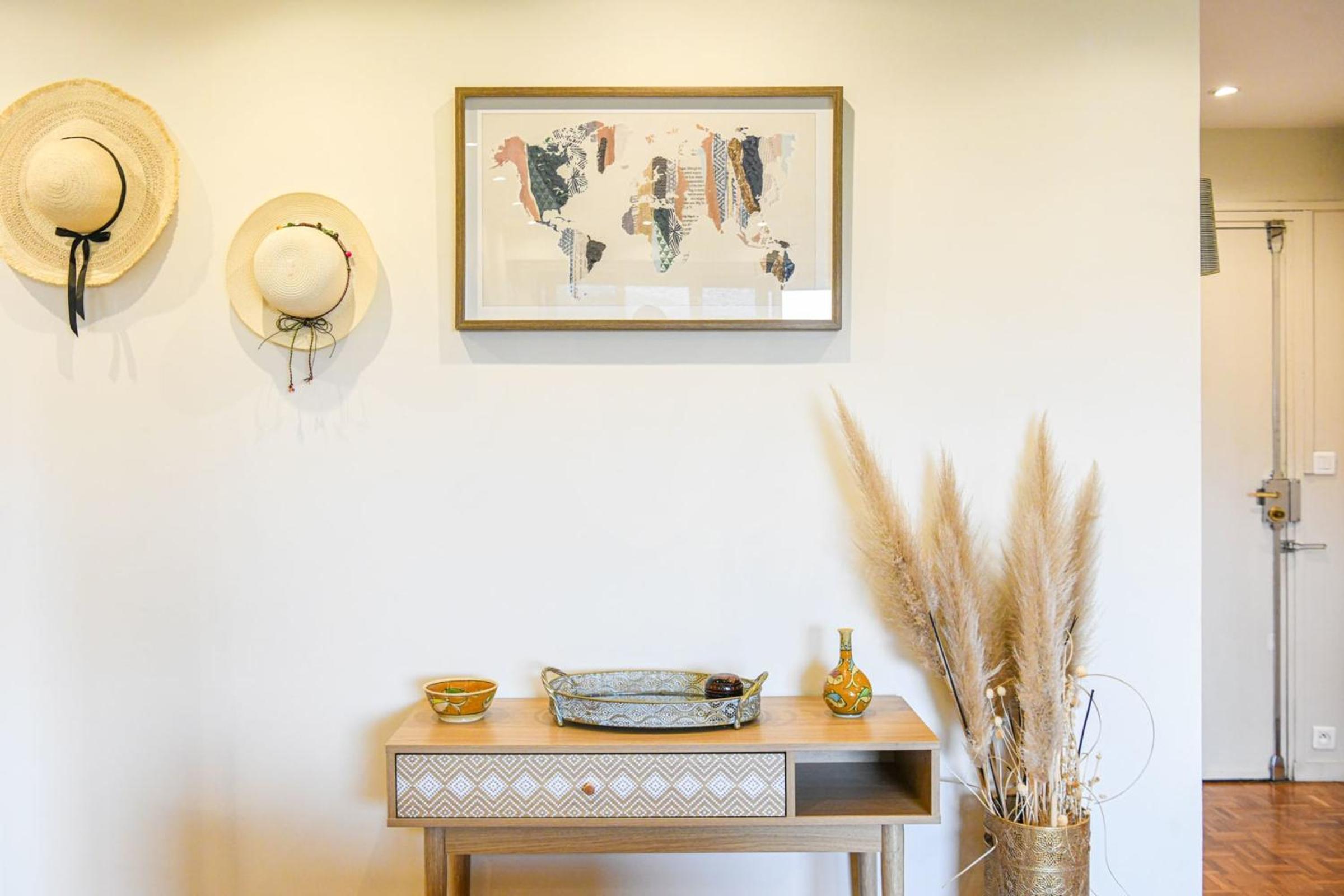 Grand appartement avec balcon et parking