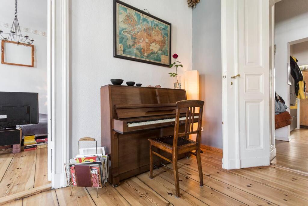 Nice & Charmy Apartment in Old Building
