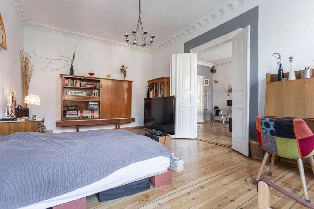 Nice & Charmy Apartment in Old Building