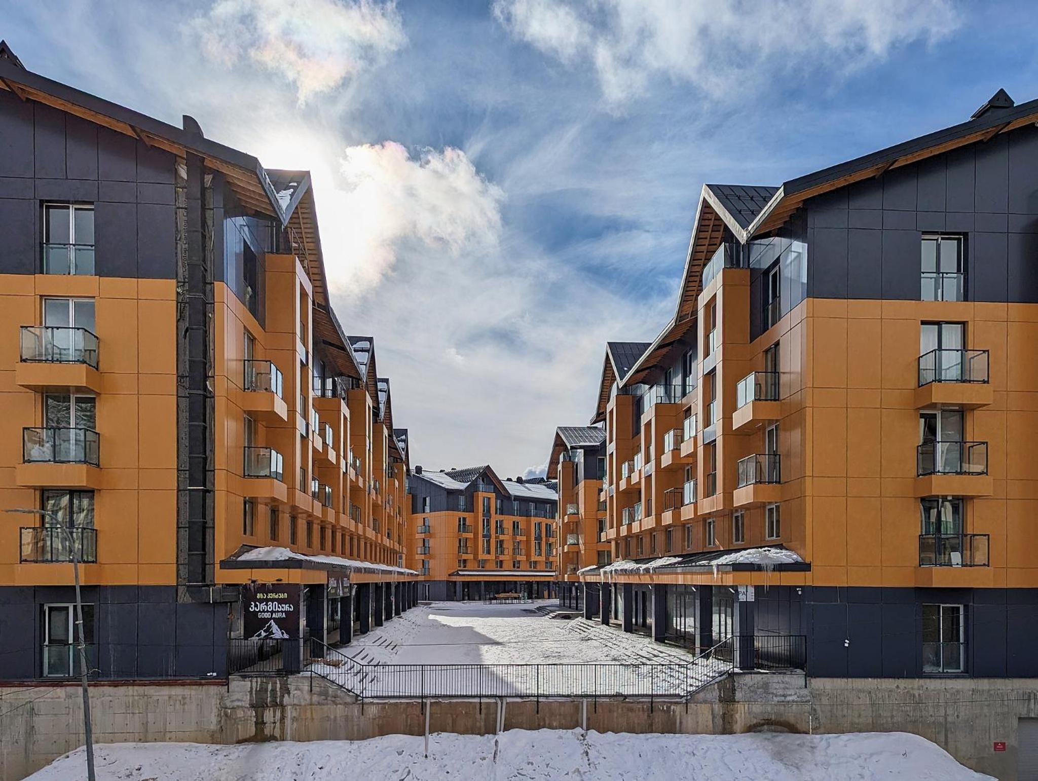 Evdo Apartments F1 Luxury House view 3