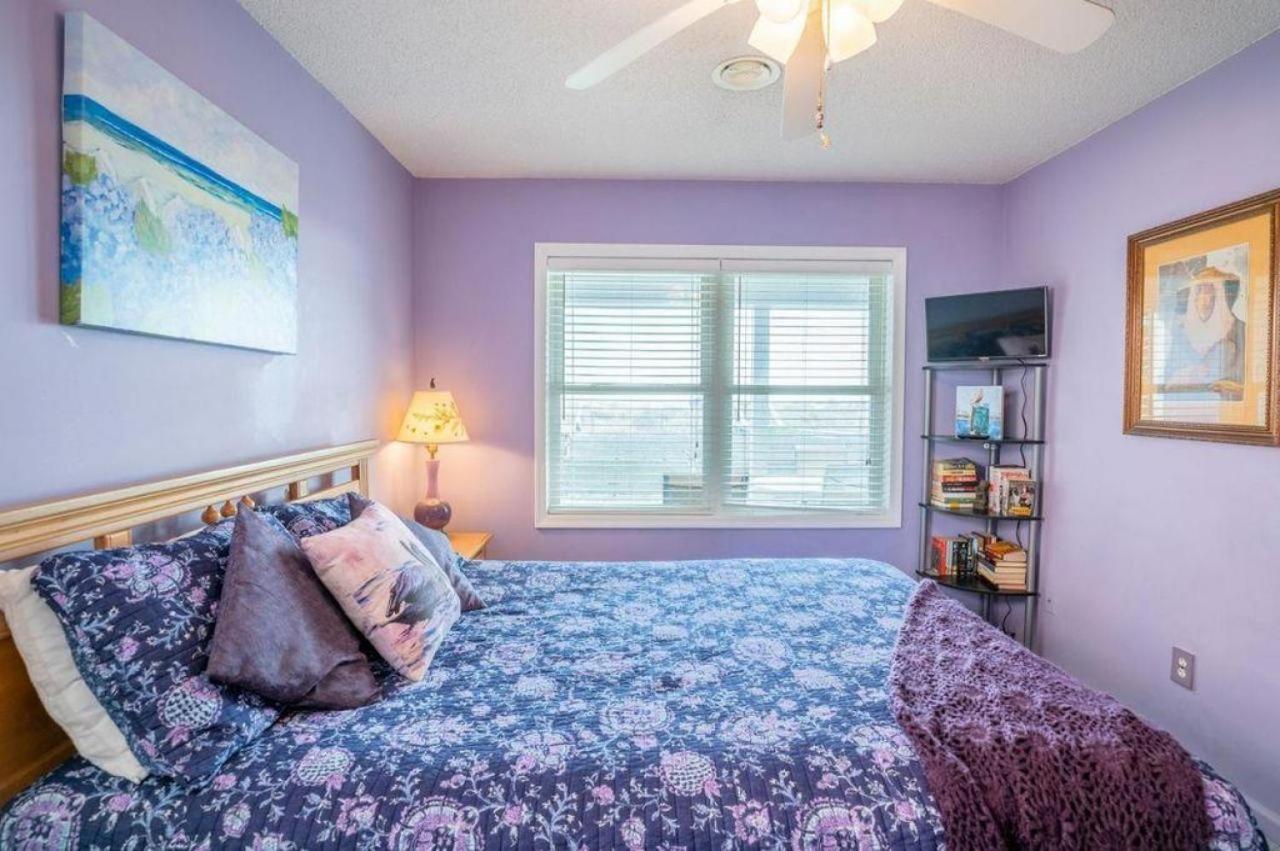 Oceanfront Carolina Beach House - Dogs Allowed -Near Boardwalk