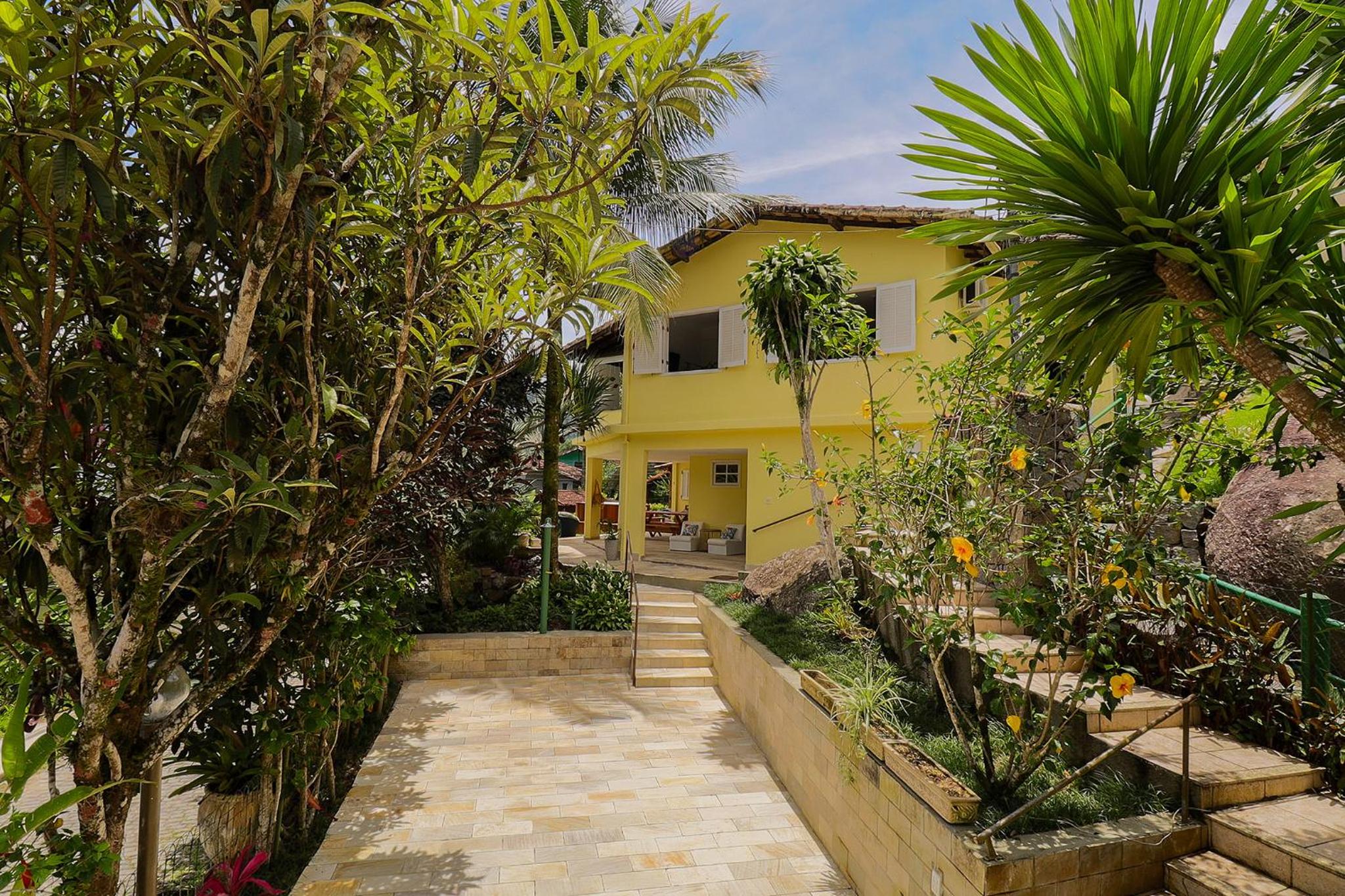 Casa Amarela