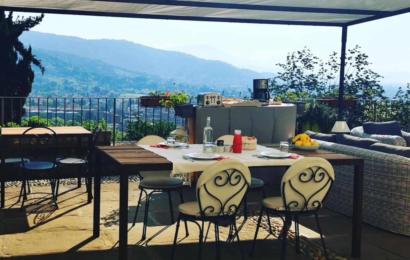 B&B Dimora Delle Donnole Bergamo Alta view 5